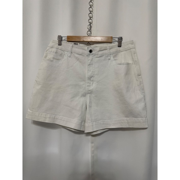 Rebecca Minkoff Pants - Rebecca Minkoff 90's Short White Denim High Rise Relaxed Fit Size 16 NWT